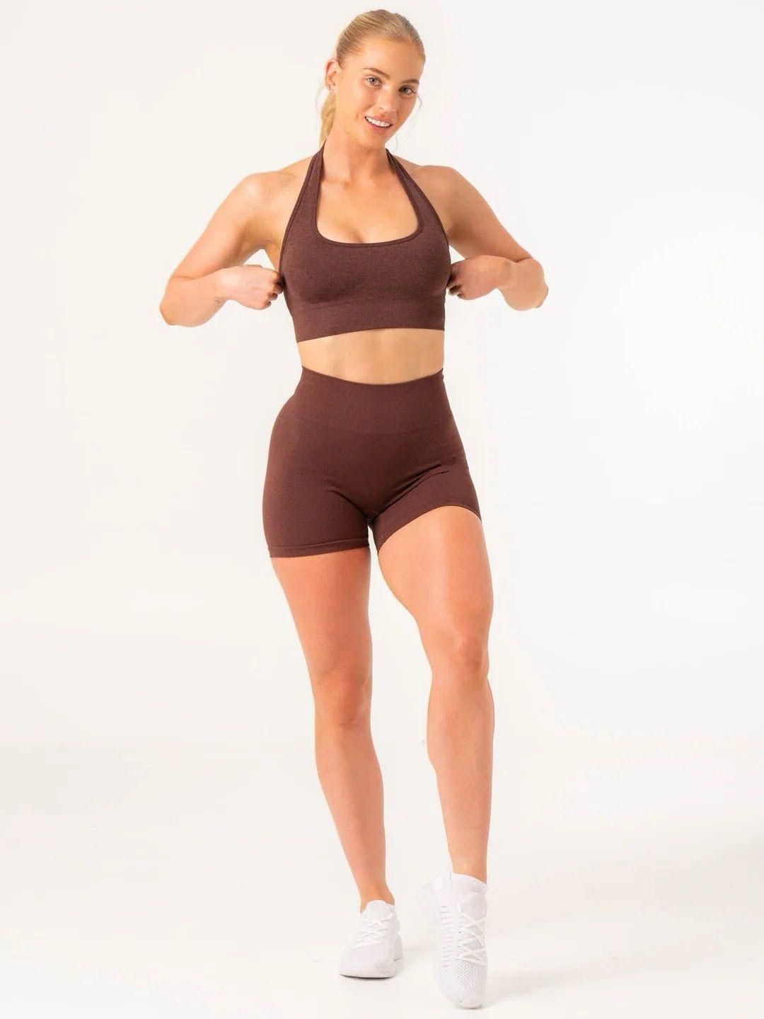 TOP HALTER